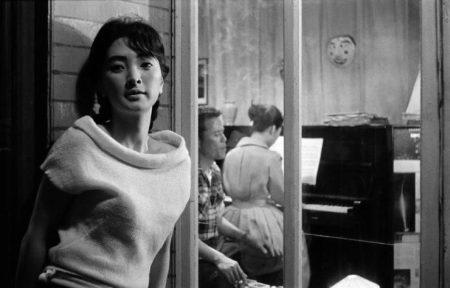 La-Servante-1960_portrait_w858